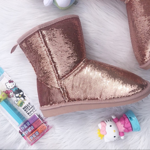 Women’s Pink sequin and faux fur boots - Picture 5 of 8